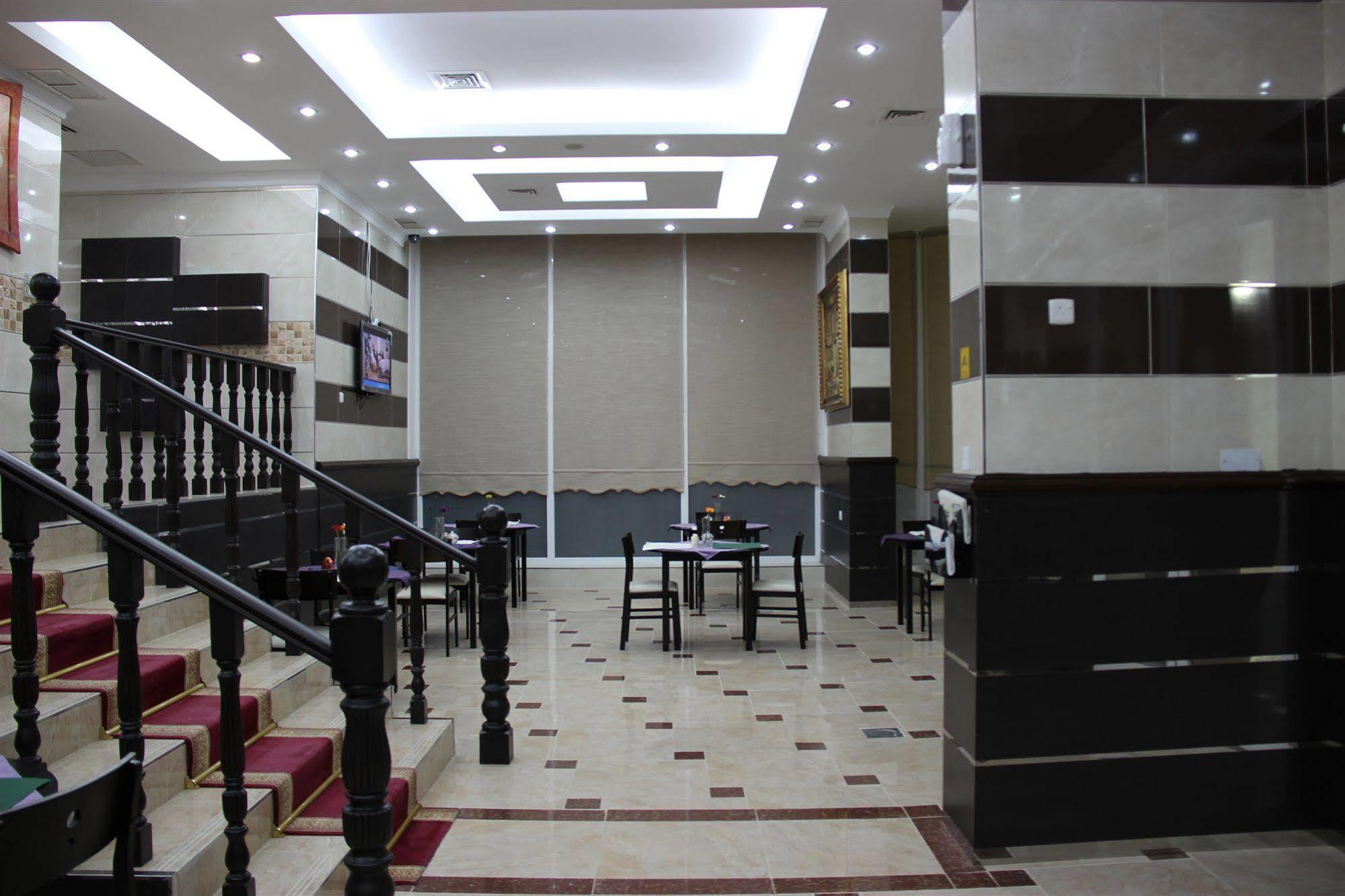 Al Muhanna Plaza Salmiya Kültér fotó